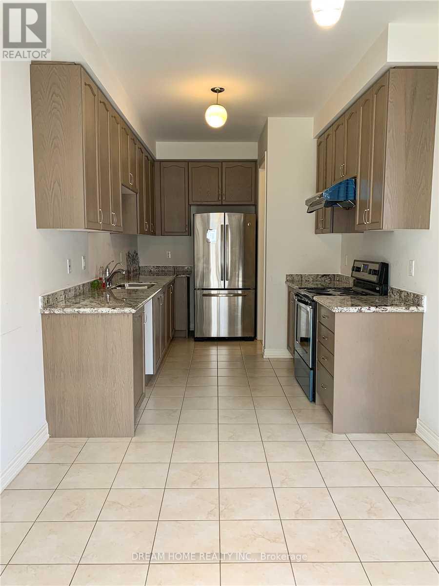 38 William Berczy Boulevard, Markham, ON - Indoor Photo Showing Kitchen