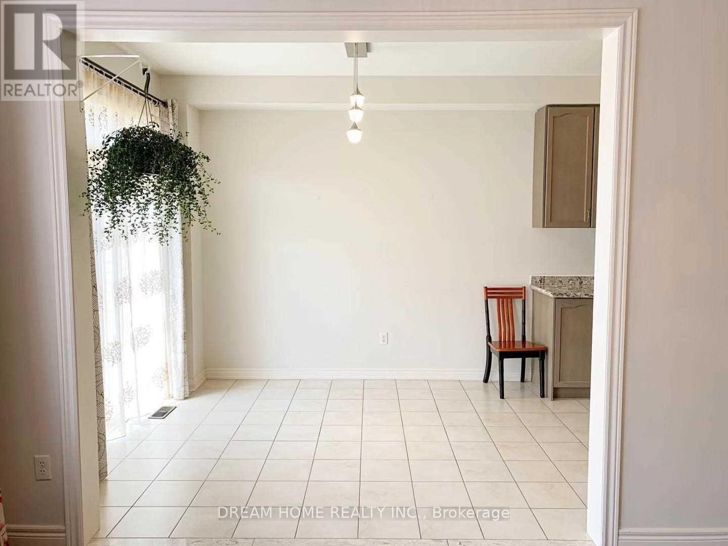 38 William Berczy Boulevard, Markham, ON - Indoor Photo Showing Other Room