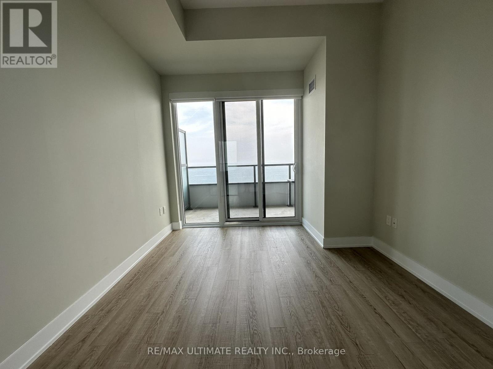 6206 - 30 Shore Breeze Drive, Toronto, ON - Indoor Photo Showing Other Room