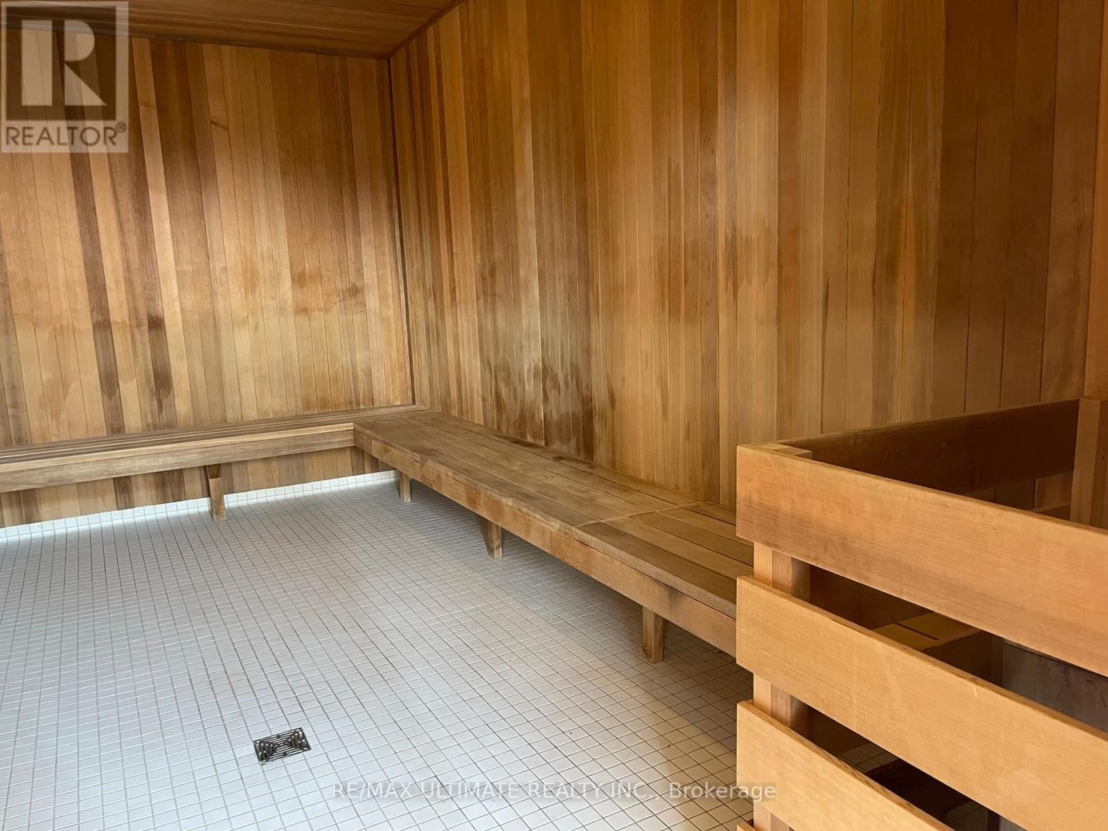 6206 - 30 Shore Breeze Drive, Toronto, ON - Indoor Photo Showing Other Room