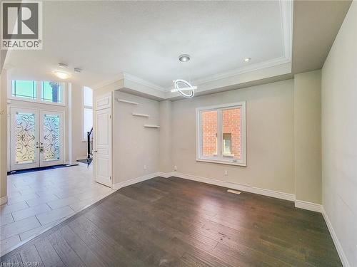7 Chardonnay Street, Hamilton, ON - Indoor Photo Showing Other Room
