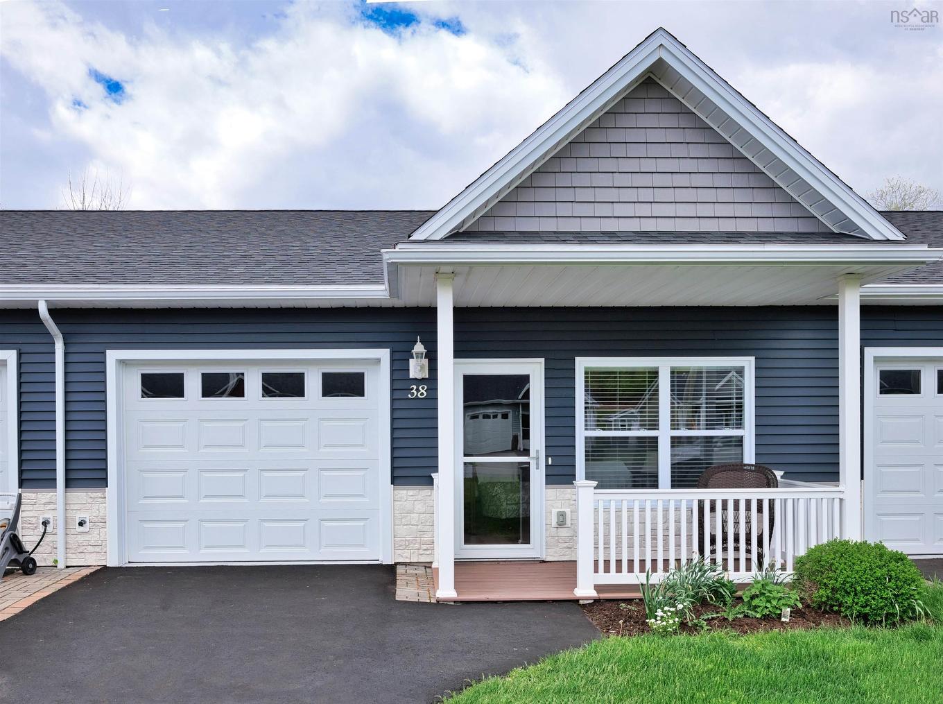 38 Covington Place, Bible Hill, NS