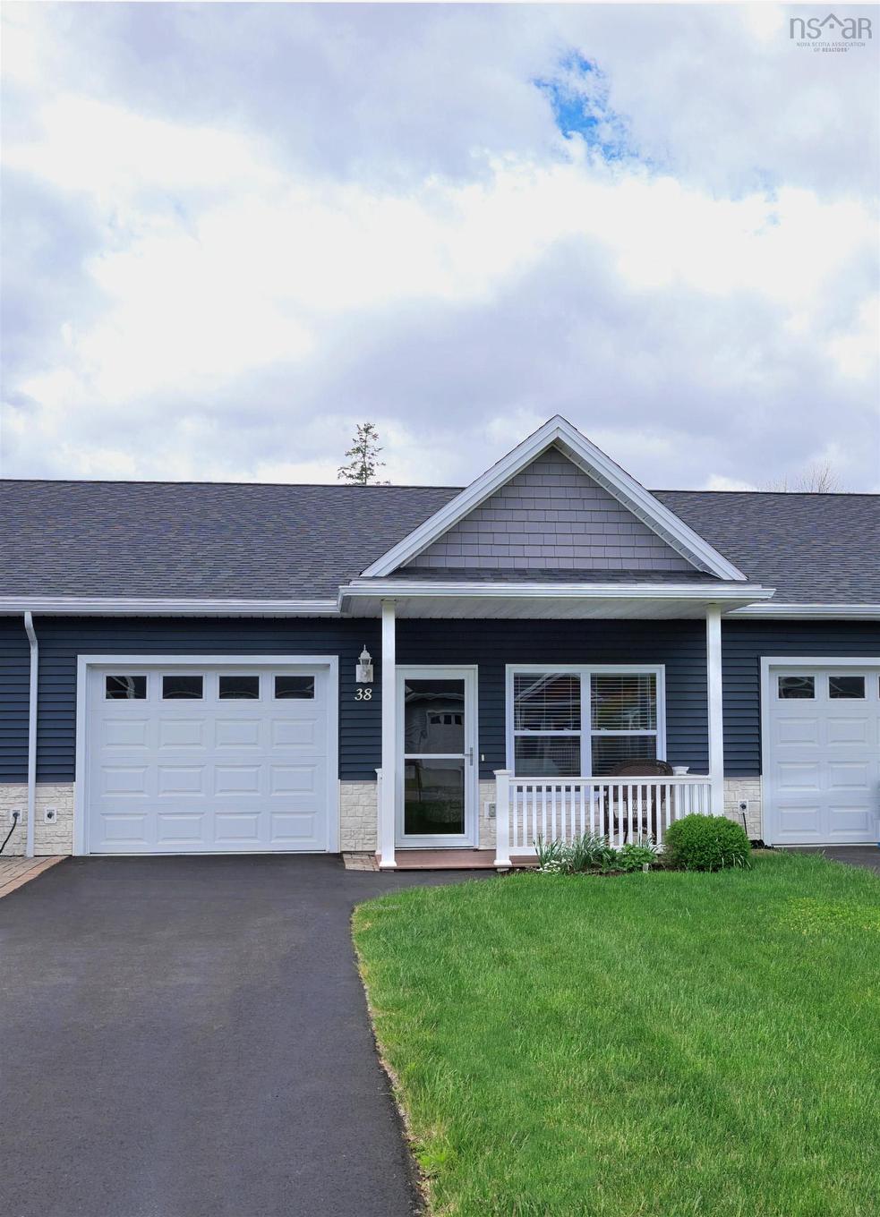 38 Covington Place, Bible Hill, NS