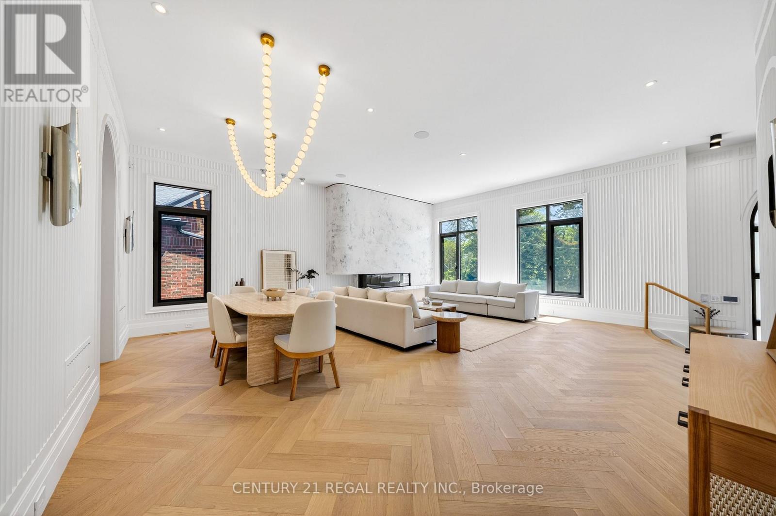 43 Wanless Crescent, Toronto, ON - Indoor