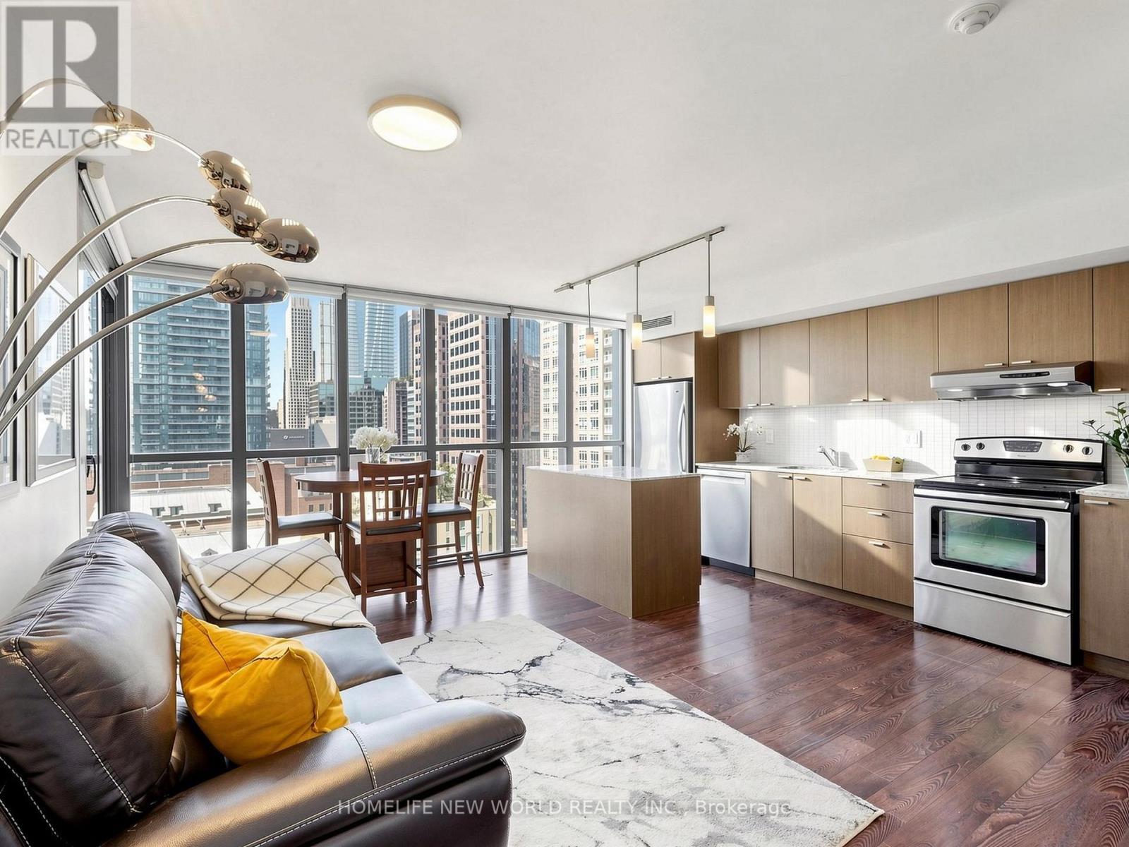 1406 - 110 Charles Street E, Toronto, ON - Indoor Photo Showing Kitchen With Stainless Steel Kitchen