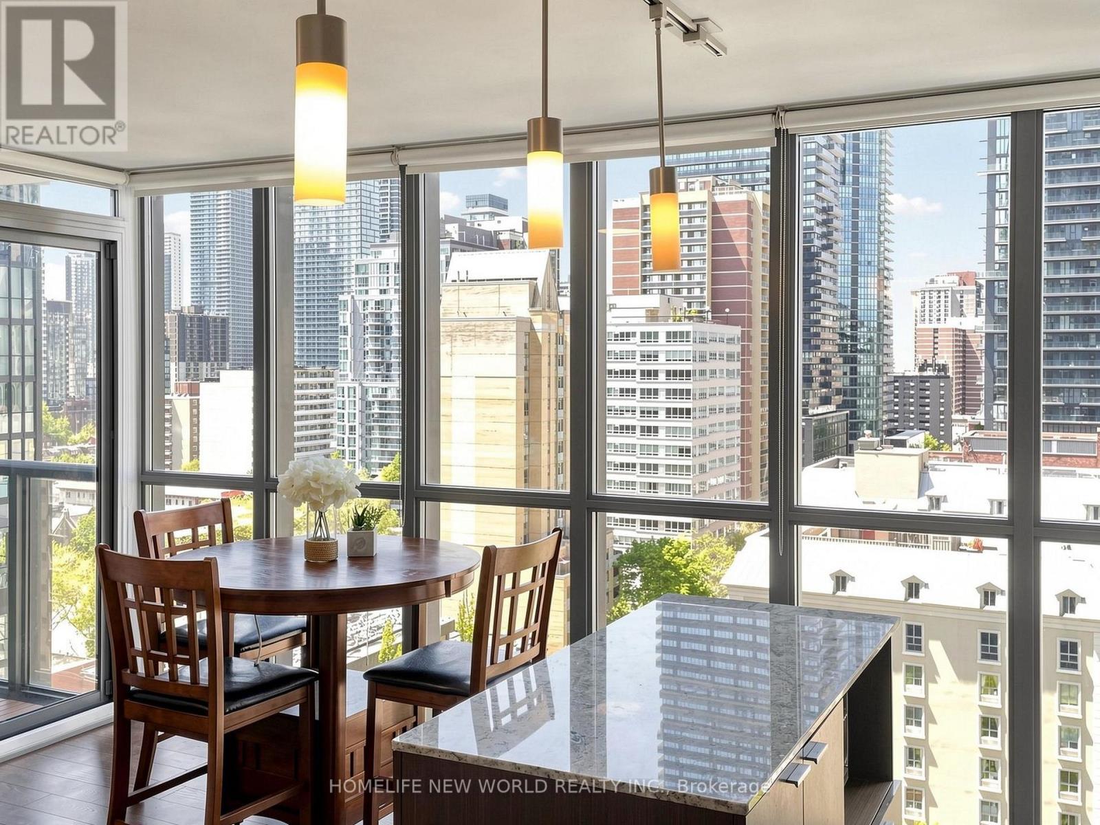 1406 - 110 Charles Street E, Toronto, ON - Indoor Photo Showing Dining Room