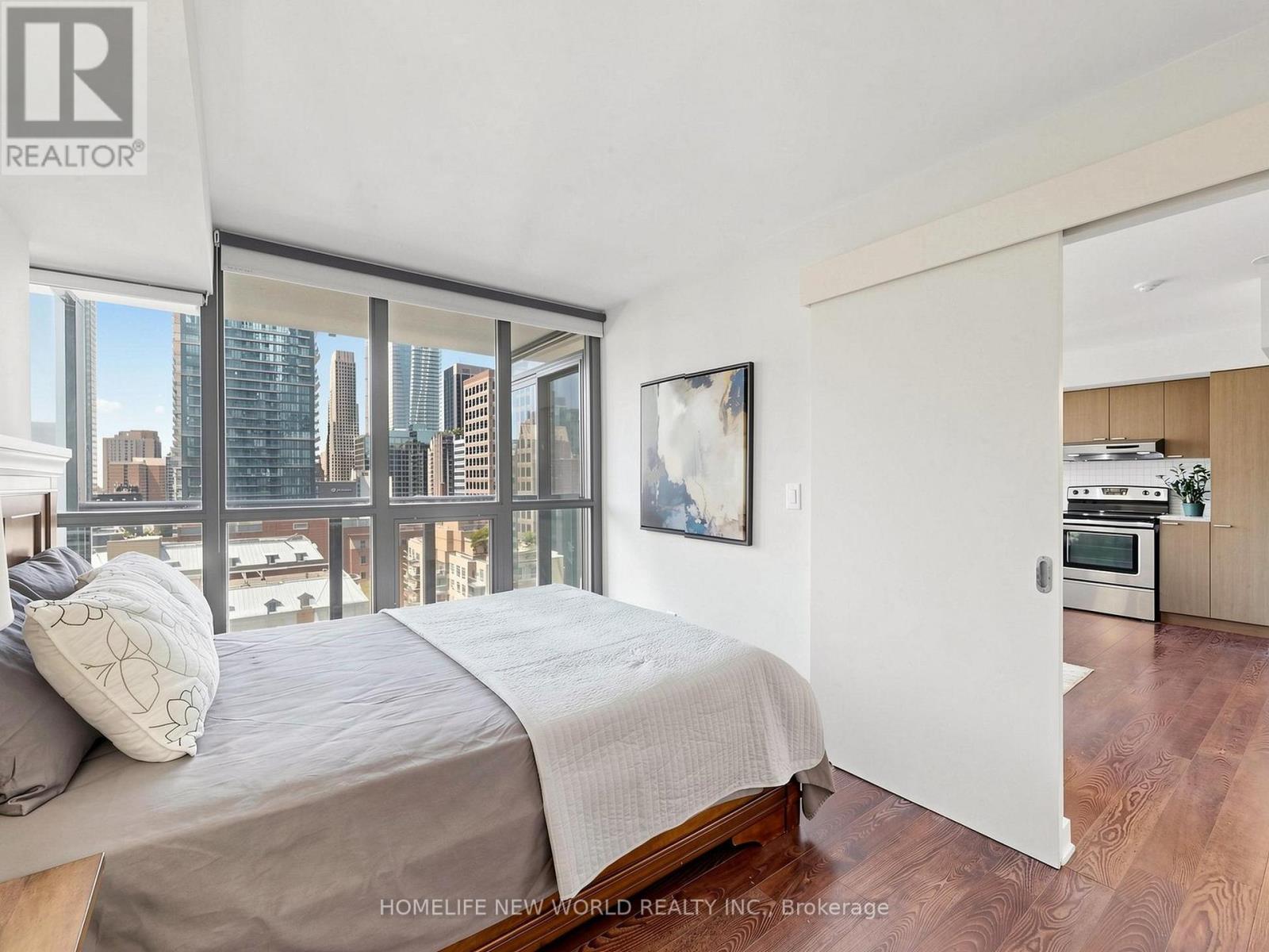1406 - 110 Charles Street E, Toronto, ON - Indoor Photo Showing Bedroom