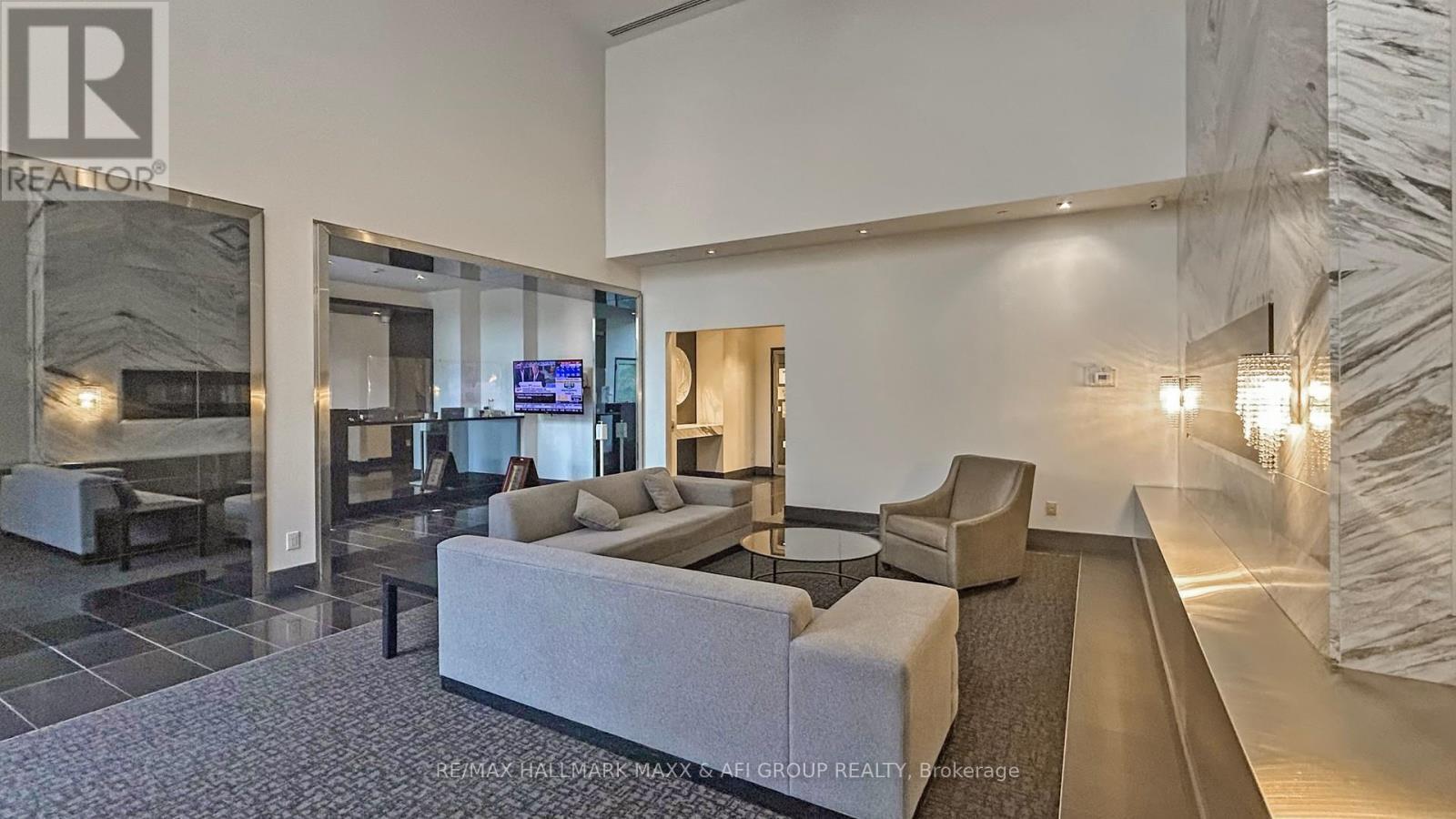 617 - 399 Spring Garden Avenue, Toronto, ON - Indoor