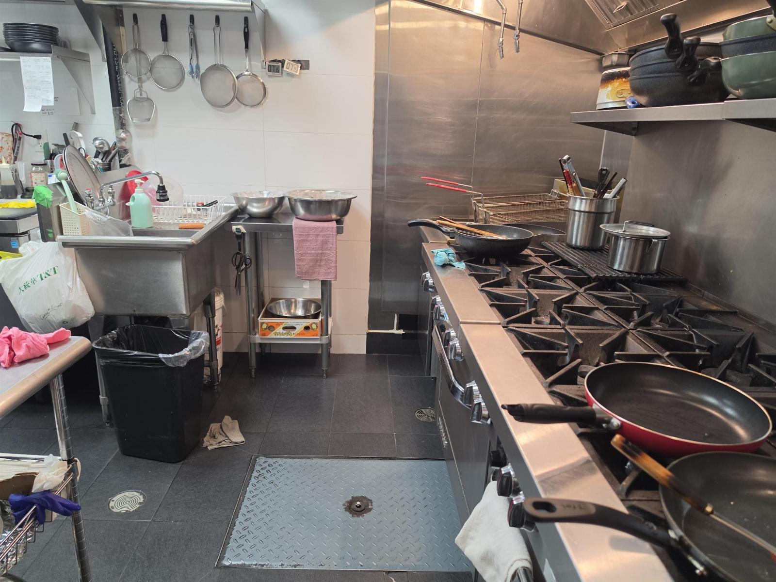 1670 Confidential, Surrey, BC