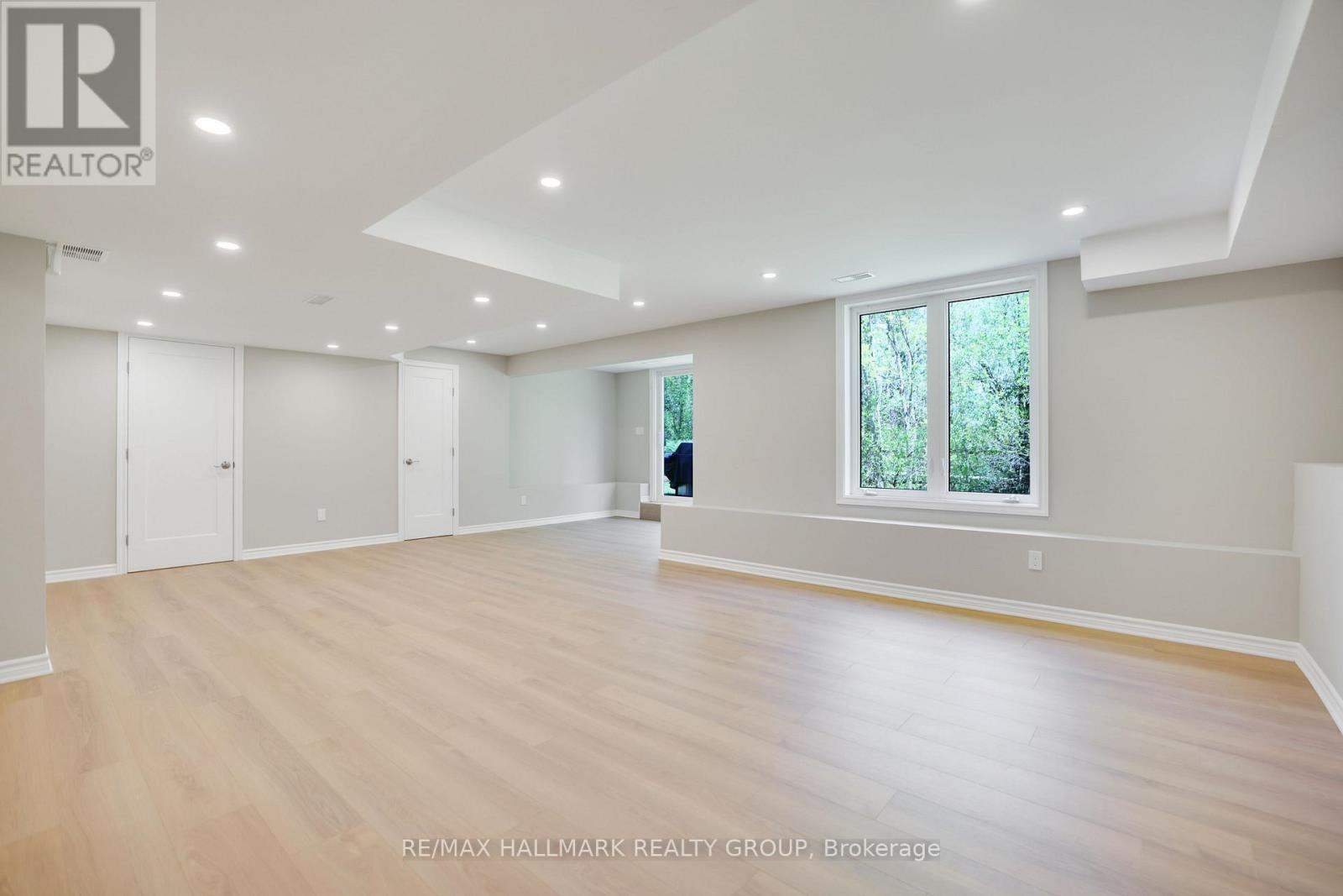 90 Stonewater Bay, Carleton Place, ON - Indoor Photo Showing Other Room
