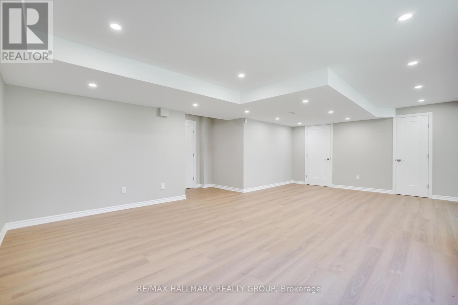 90 Stonewater Bay, Carleton Place, ON - Indoor Photo Showing Other Room