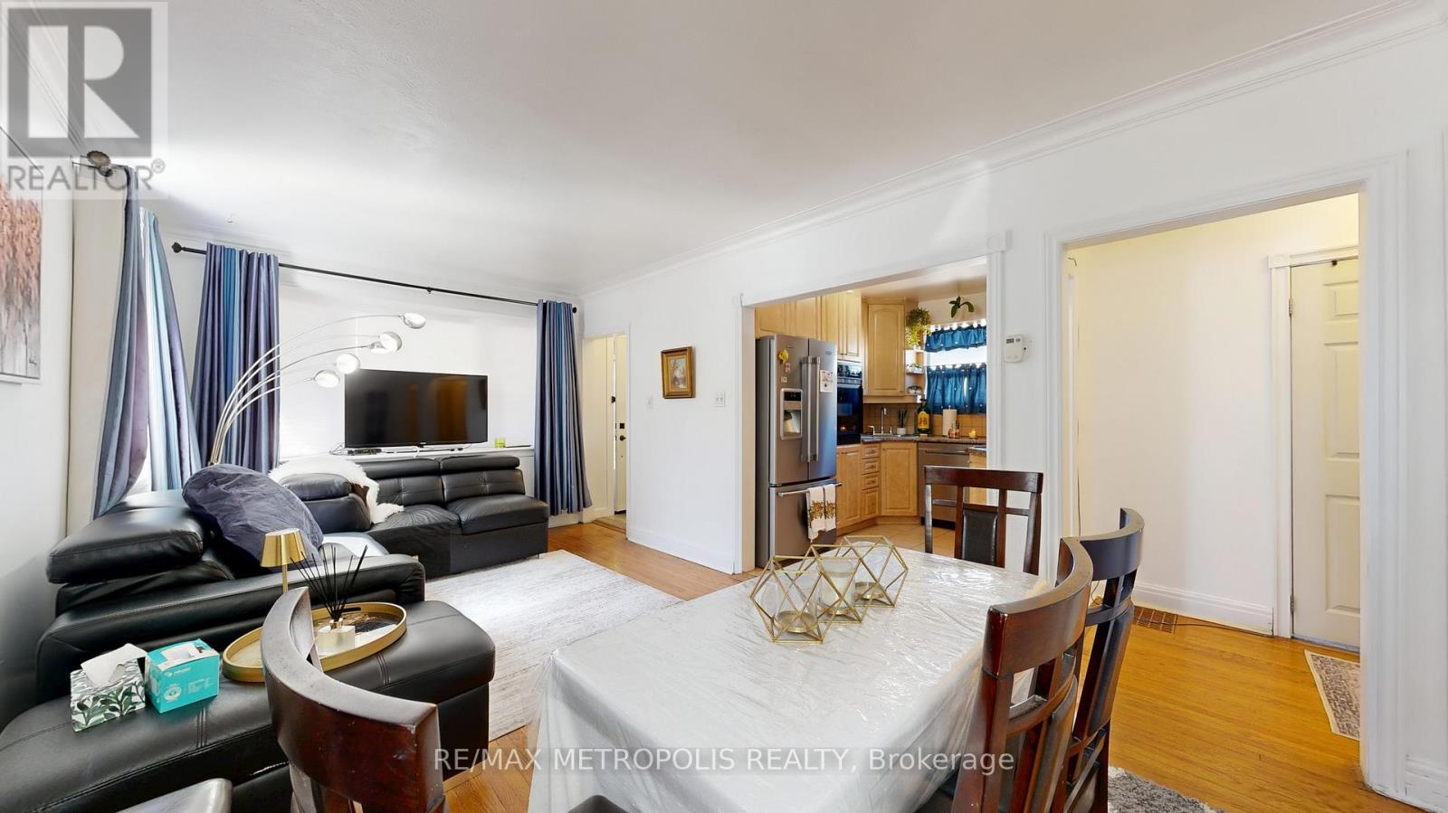291 Kennedy Road E, Toronto, ON - Indoor