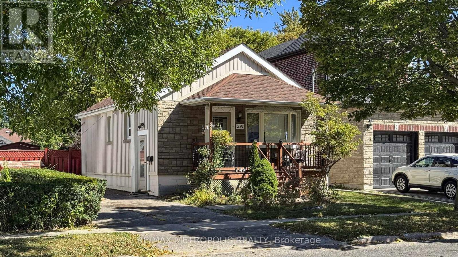 291 Kennedy Road E, Toronto, ON - Outdoor