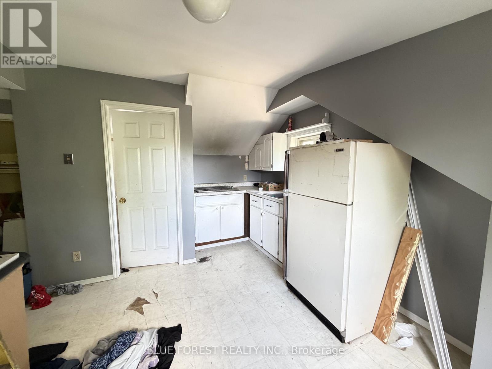 67 St Catharine Street, St. Thomas, ON