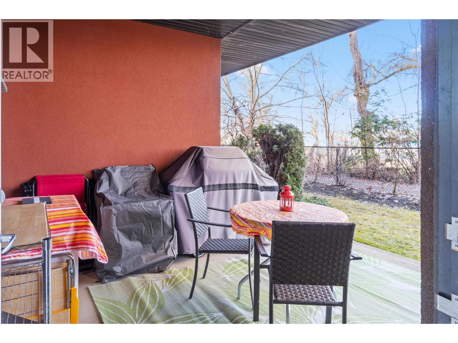 654 Cook Road Unit# 142, Kelowna, BC - Outdoor With Deck Patio Veranda With Exterior