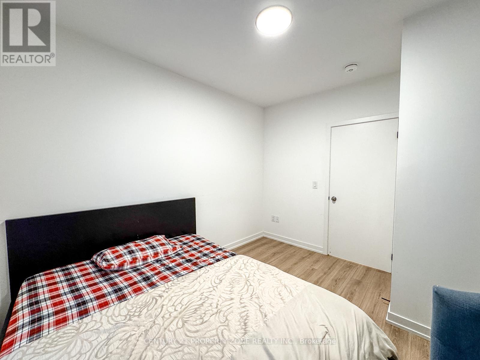 06 - 20 Lagerfeld Drive, Brampton, ON - Indoor Photo Showing Bedroom