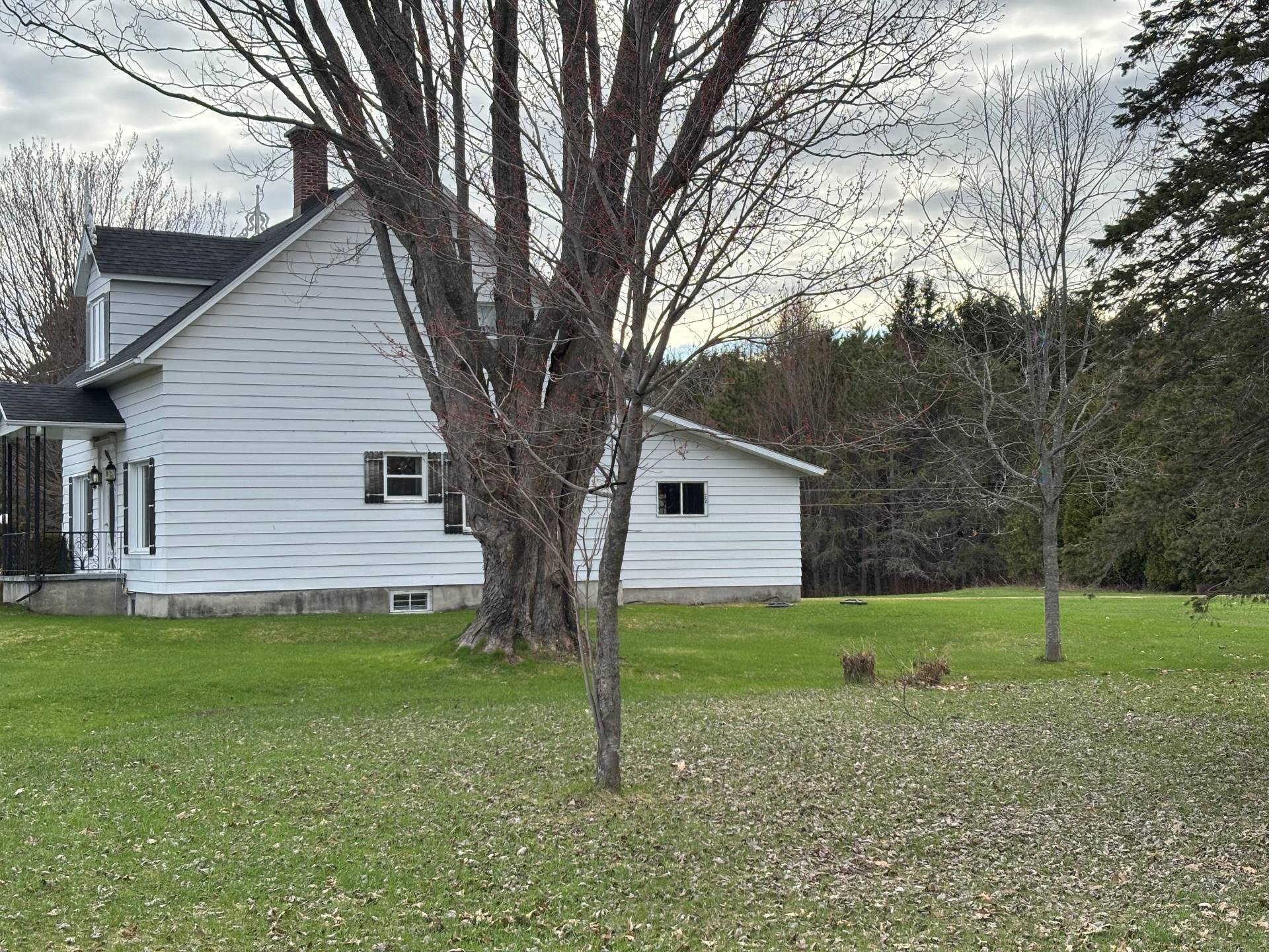 Front of Structure - 1761Z Ch. St-Pierre S., Sainte-Thècle, QC