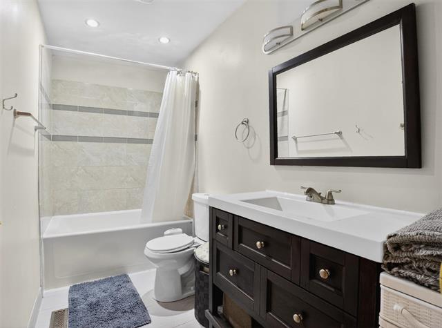 28 Stonegate Cl, Winnipeg, MB
