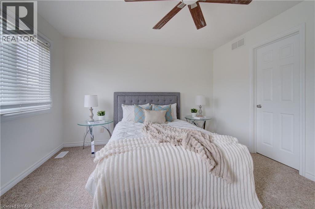 465 Colt Street, Waterloo, ON - Indoor Photo Showing Bedroom