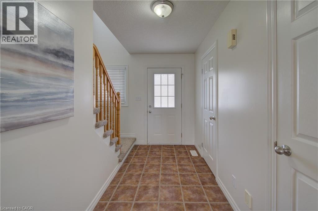Foyer with tile floors - 465 Colt Street, Waterloo, ON - Indoor Photo Showing Other Room