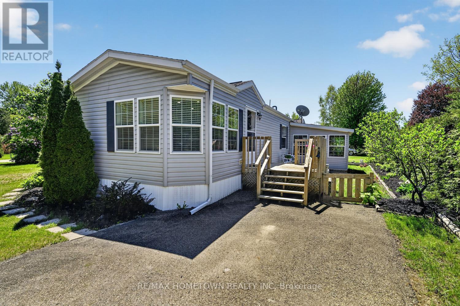 116 Hutt Road, Augusta, ON - Outdoor