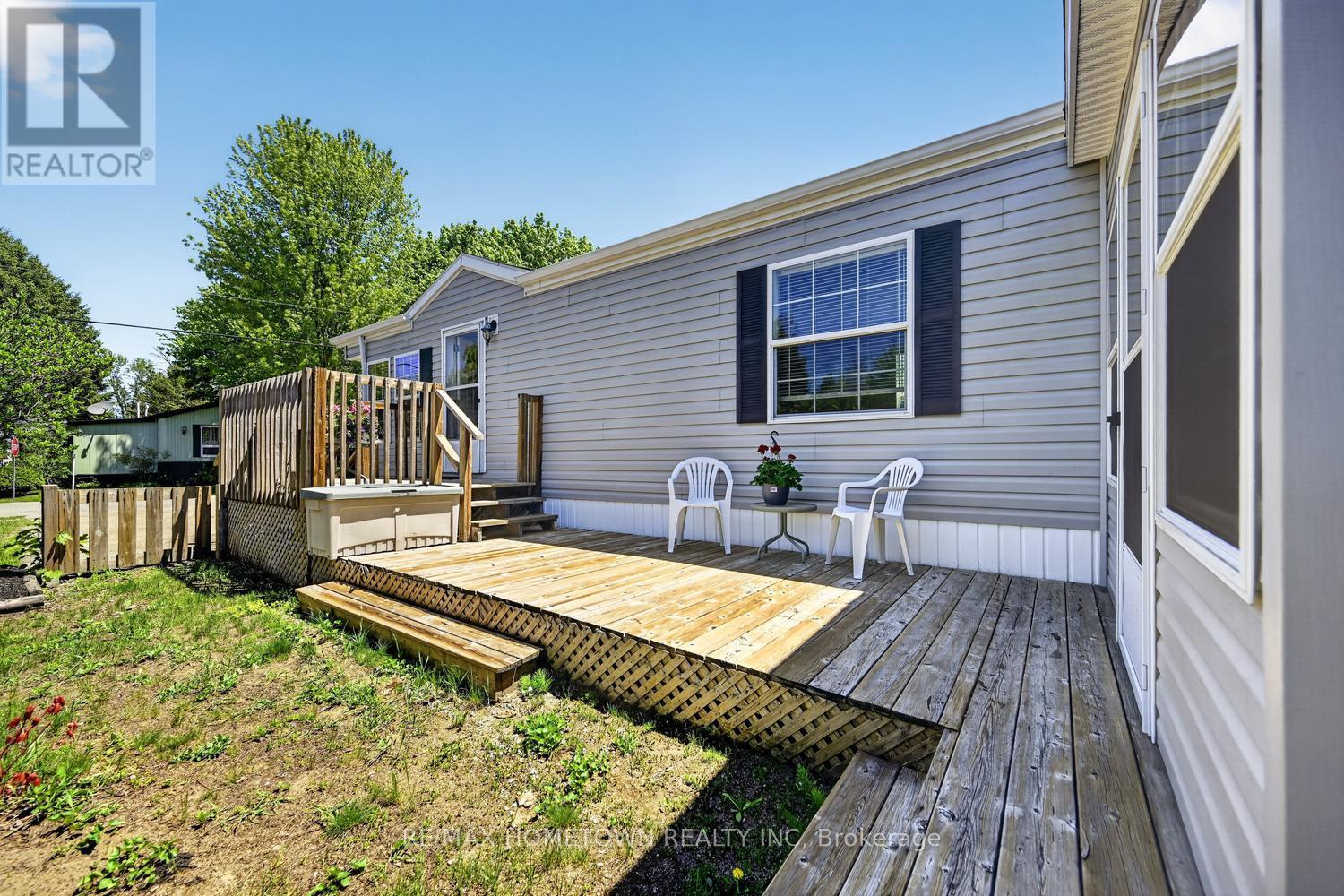 116 Hutt Road, Augusta, ON - Outdoor With Deck Patio Veranda With Exterior