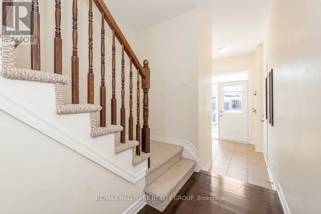 183 Claridge Drive, Ottawa, ON - Indoor Photo Showing Other Room