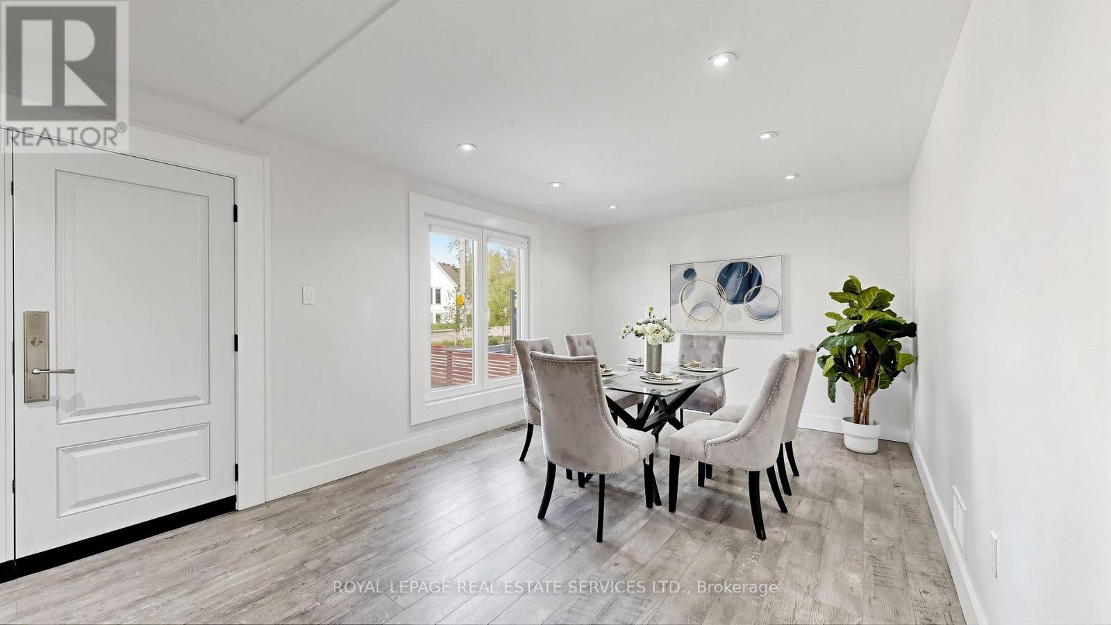 285 Bronte Road, Oakville, ON - Indoor Photo Showing Dining Room