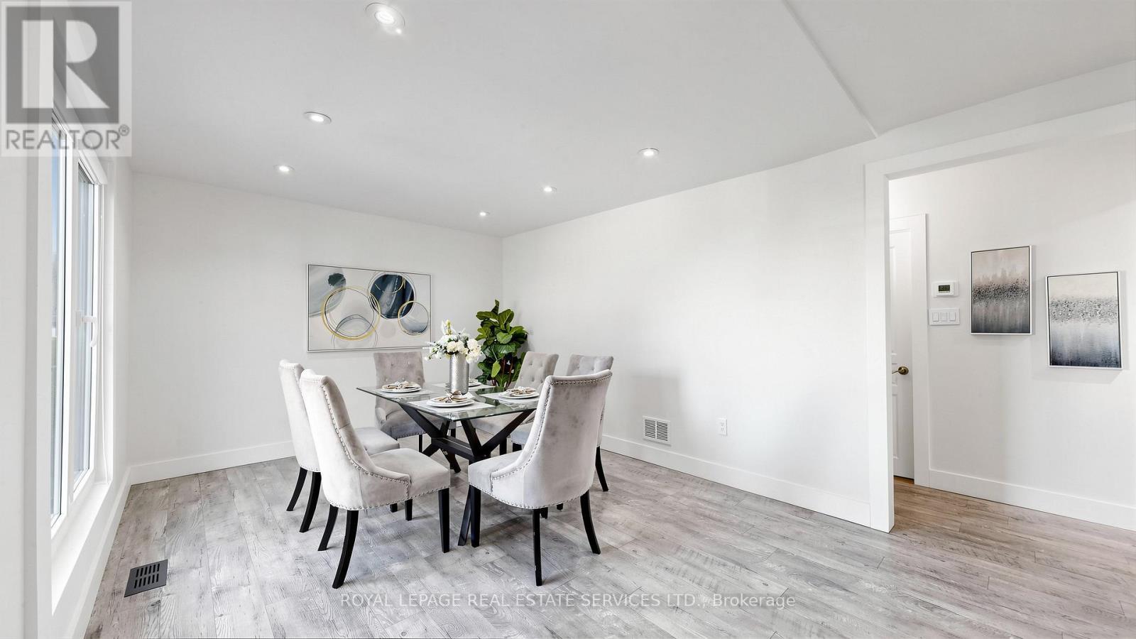 285 Bronte Road, Oakville, ON - Indoor Photo Showing Dining Room