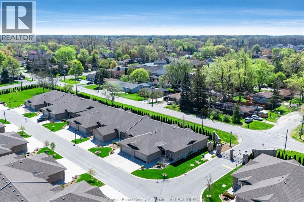 6107 Tiburon Crescent, Windsor, ON - Outdoor With View