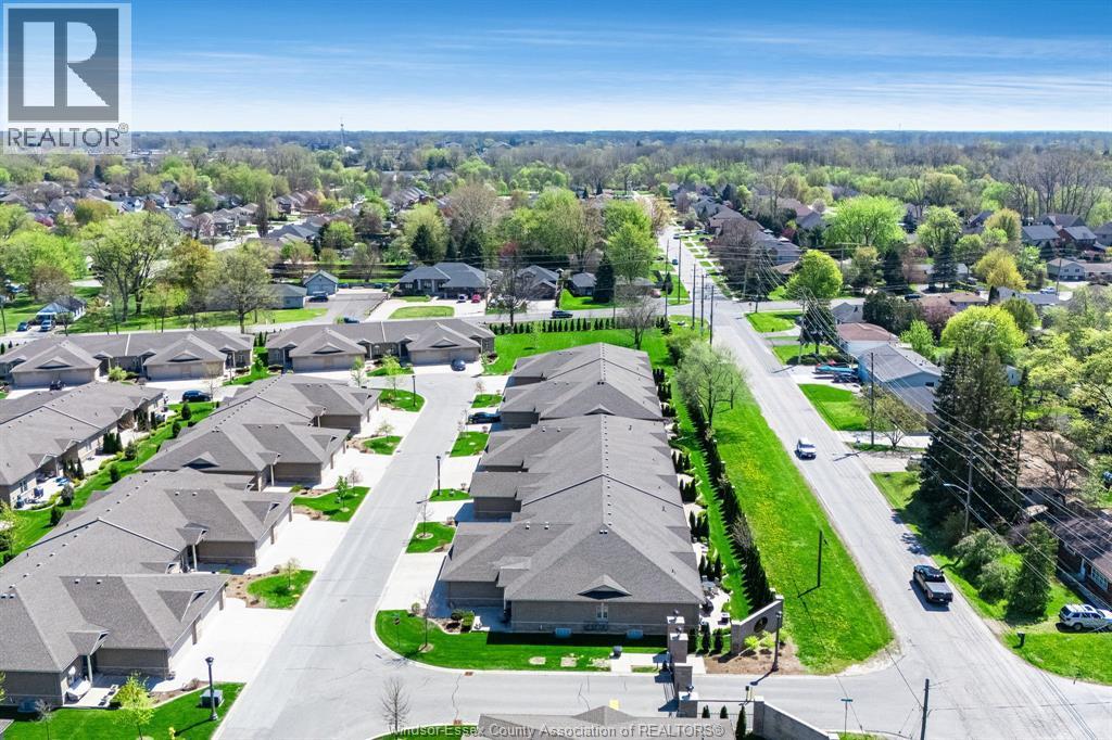 6107 Tiburon Crescent, Windsor, ON - Outdoor With View