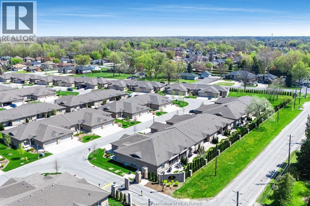 6107 Tiburon Crescent, Windsor, ON - Outdoor With View