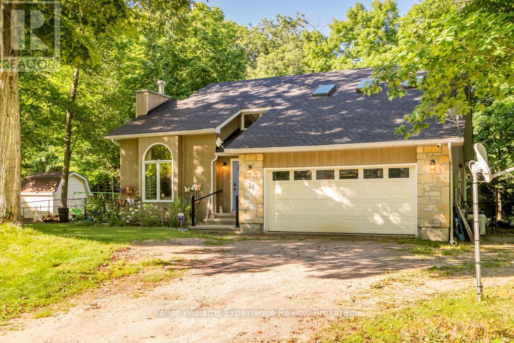 14 Oneida Crescent, Tiny, ON - Outdoor