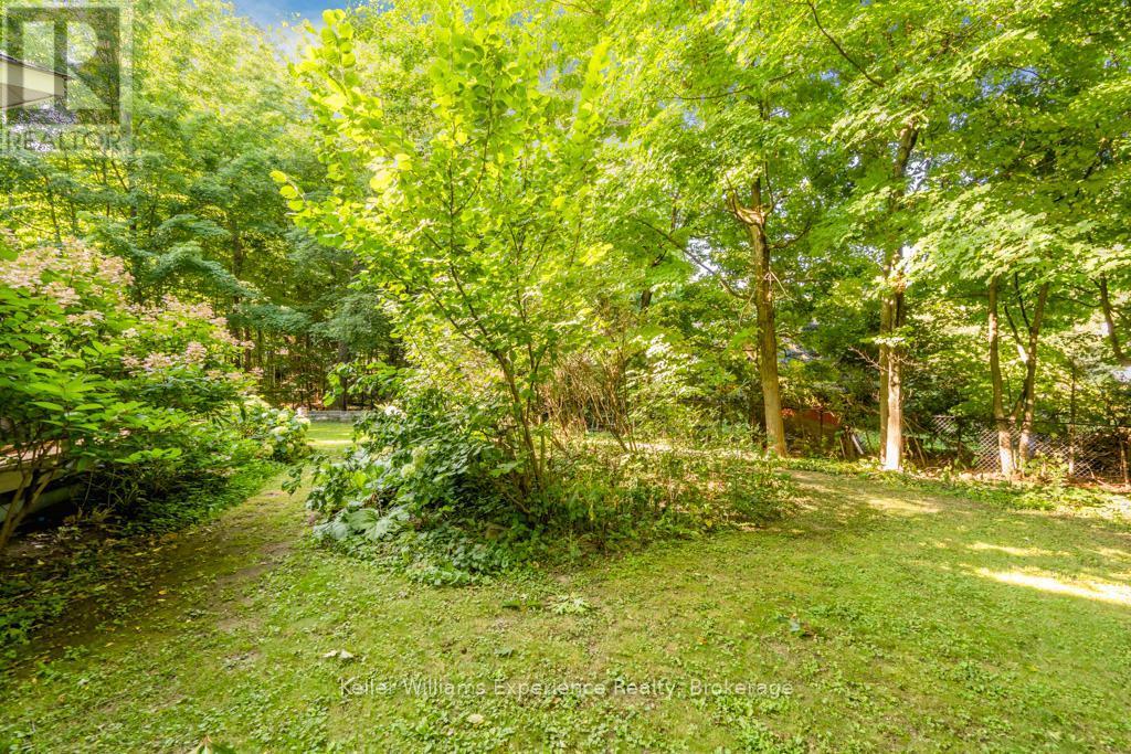 14 Oneida Crescent, Tiny, ON - Outdoor