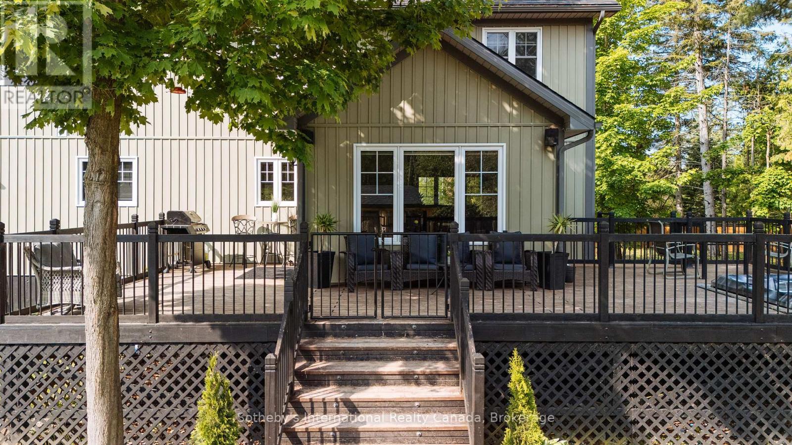 129 Bass Line, Oro-Medonte (Prices Corners), ON - Outdoor With Deck Patio Veranda