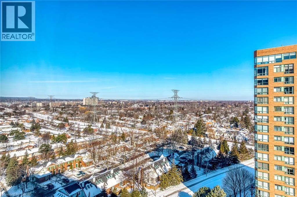 1270 Maple Crossing Boulevard Unit# 1705, Burlington, ON - Outdoor