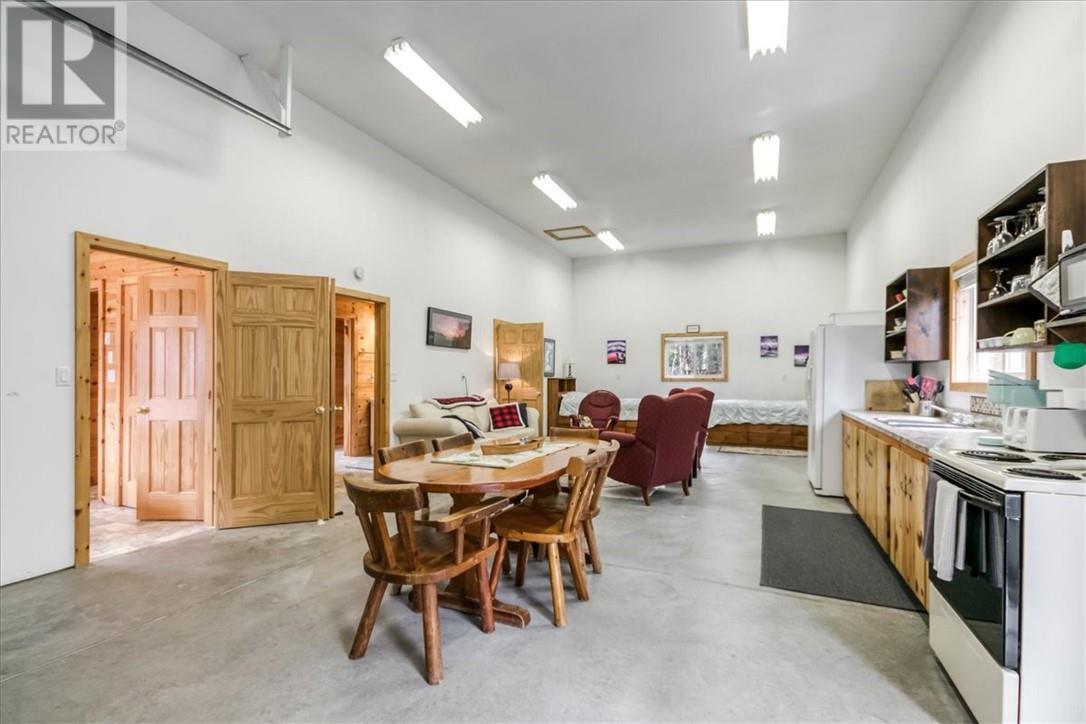 82A Pennie Avenue, Tehkummah, ON - Indoor Photo Showing Other Room