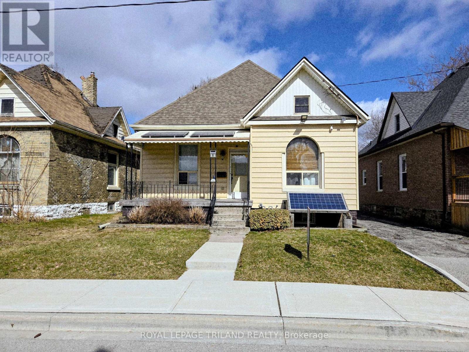 8 Weldon Avenue, St. Thomas, ON - Outdoor