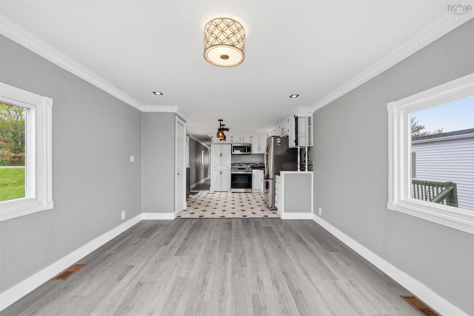 1 Bishop Avenue, Dartmouth, NS