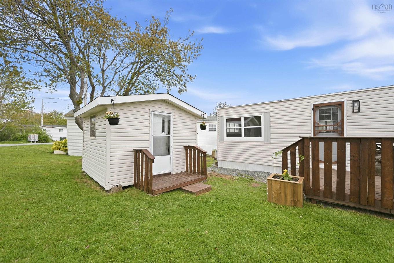 1 Bishop Avenue, Dartmouth, NS
