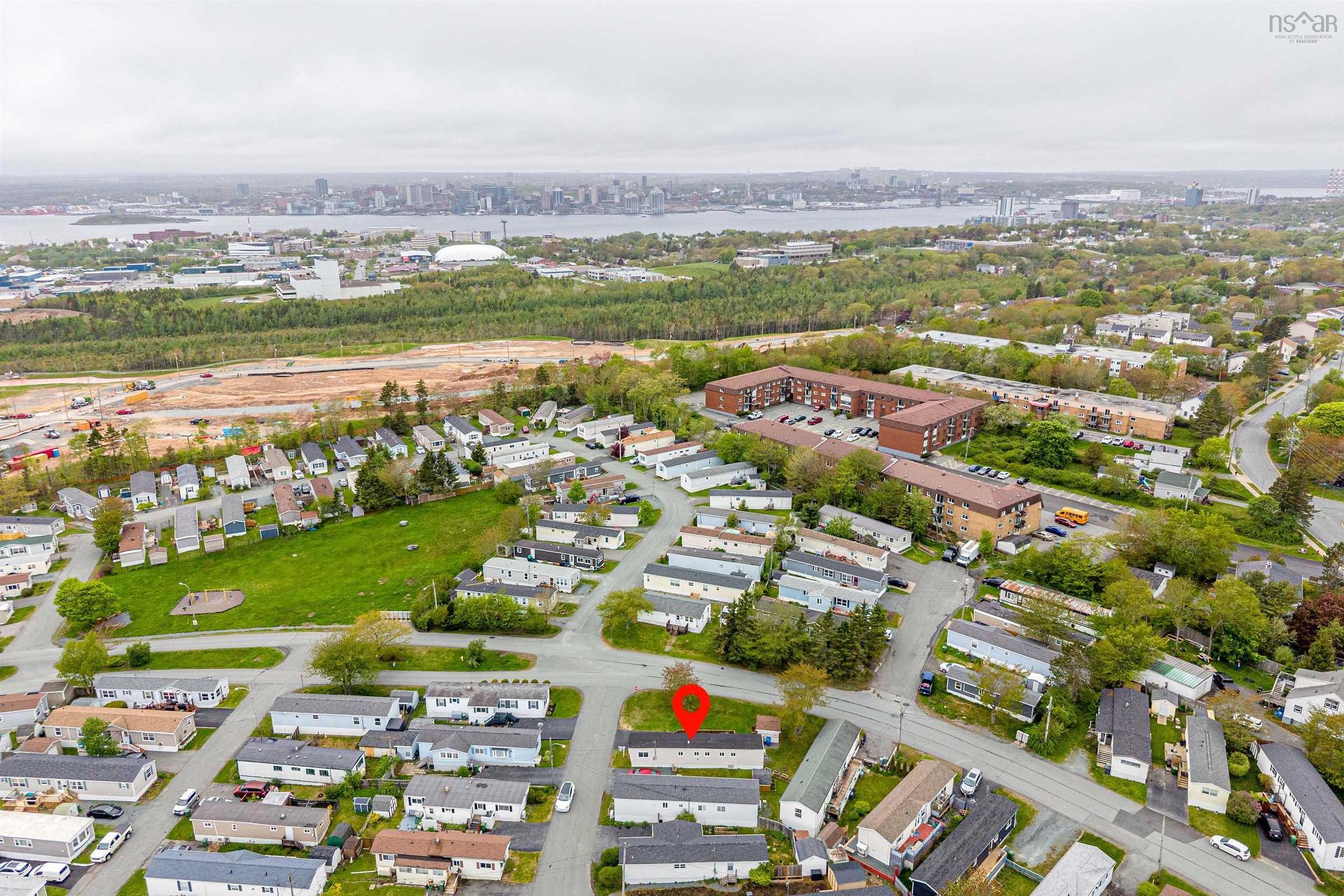 1 Bishop Avenue, Dartmouth, NS