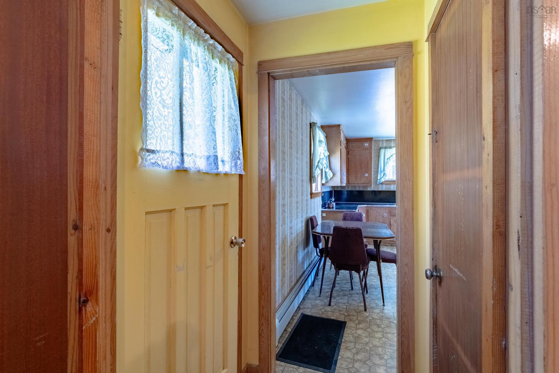 983 Bangor Rd, Bangor, NS - Indoor Photo Showing Other Room