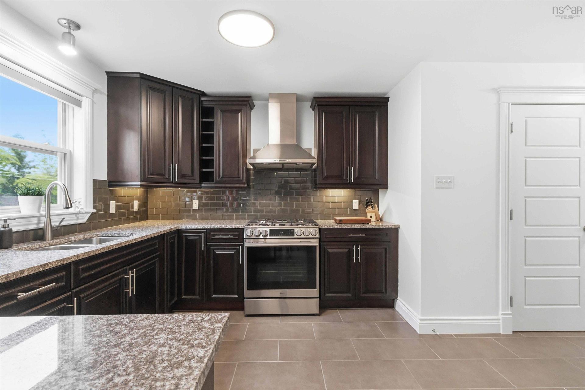 230 Nadia Drive, Dartmouth, NS