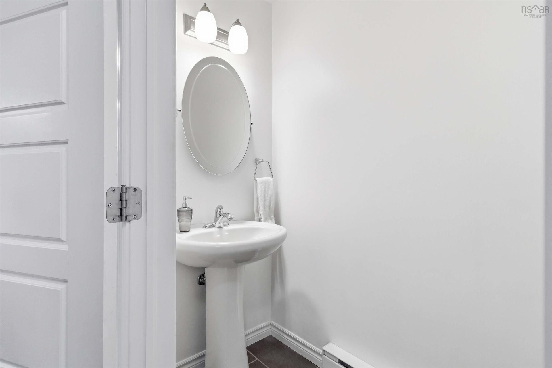 230 Nadia Drive, Dartmouth, NS