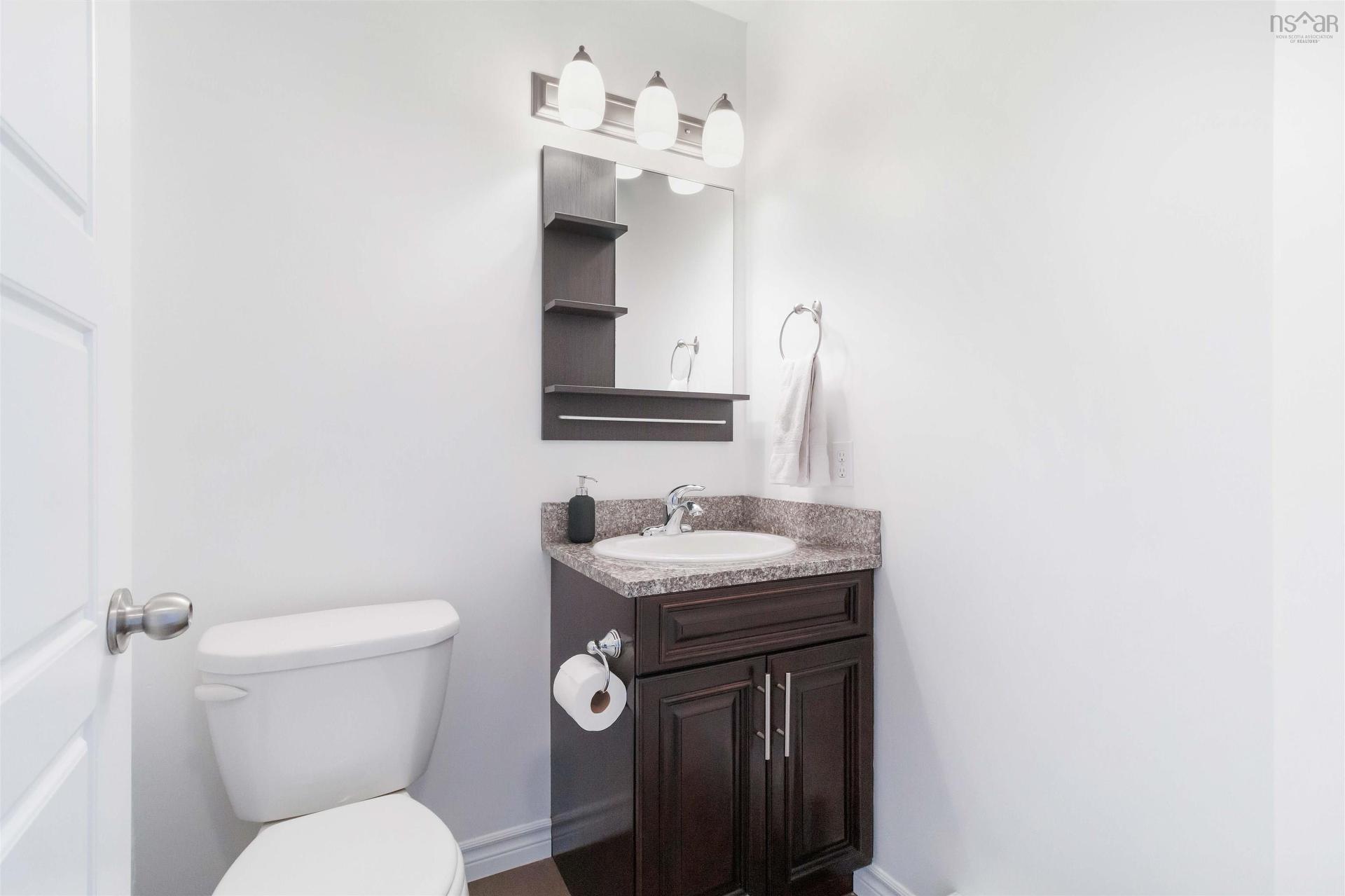 230 Nadia Drive, Dartmouth, NS