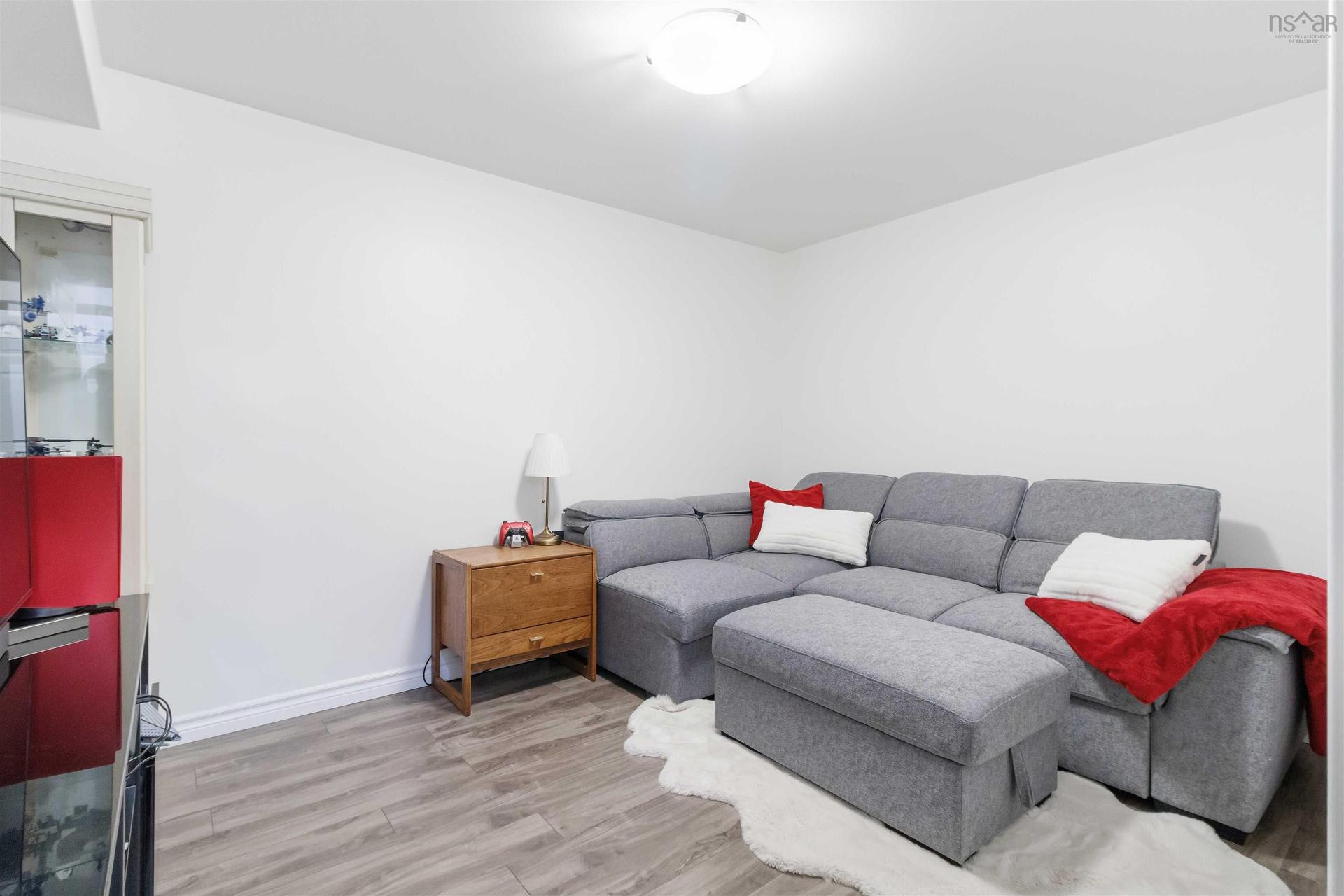 230 Nadia Drive, Dartmouth, NS