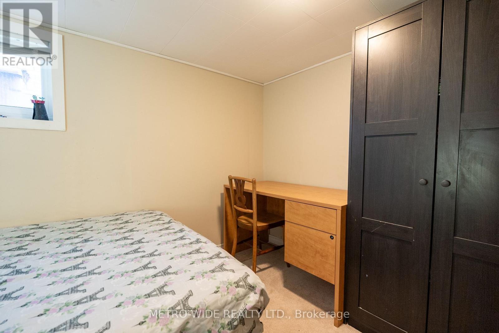 476 First Avenue E, North Bay, ON - Indoor Photo Showing Bedroom