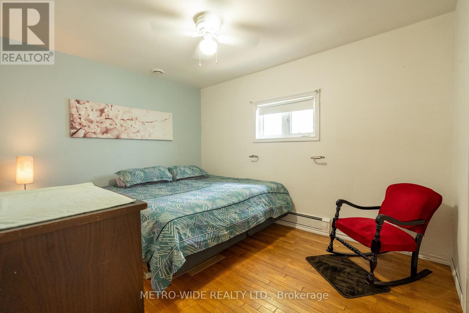 476 First Avenue E, North Bay, ON - Indoor Photo Showing Bedroom