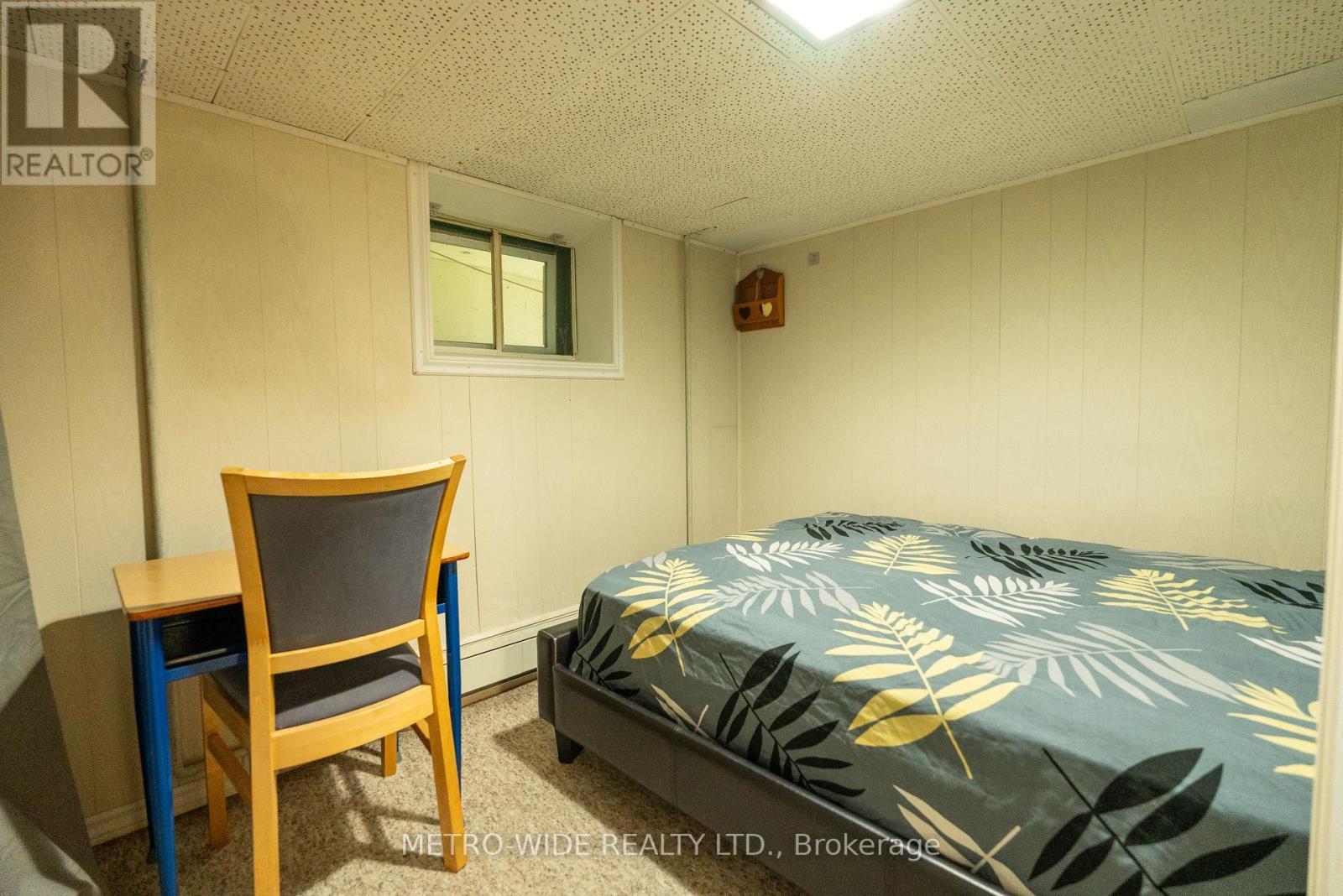 476 First Avenue E, North Bay, ON - Indoor Photo Showing Bedroom