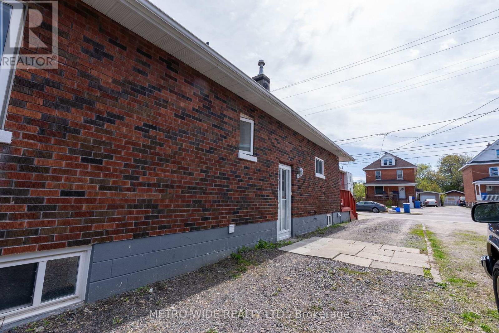 476 First Avenue E, North Bay, ON - Outdoor With Exterior